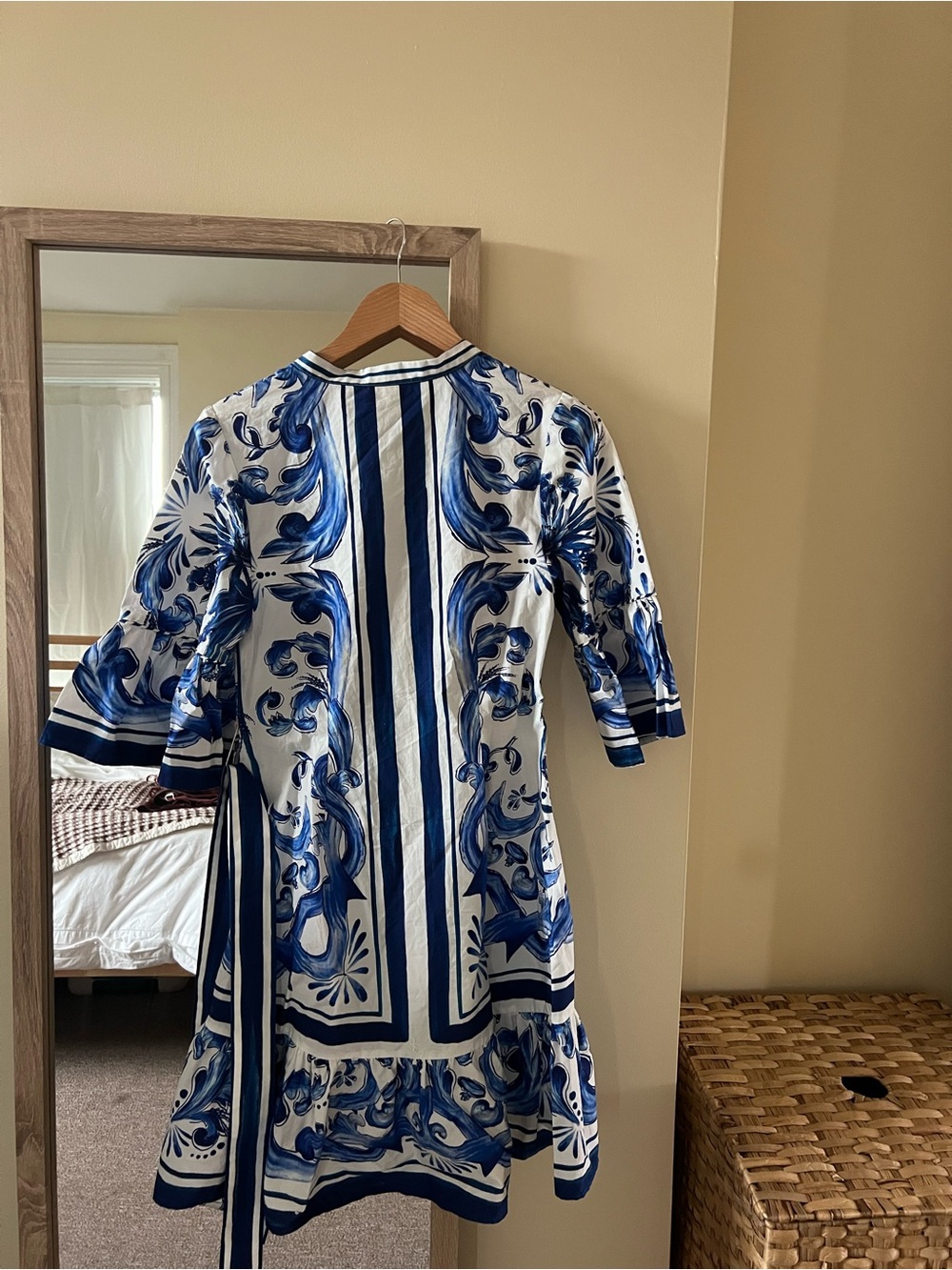 FARM Rio Garden Tiles Bell Sleeve Mini Dress - Picture 7 of 8